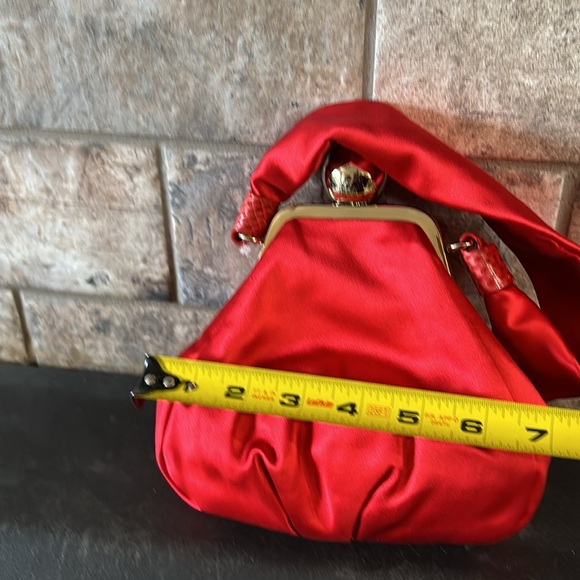 ‼️‼️SOLD.
RARE and H T F NWT Kaylee (retired) Spring Island in Red - Picture 5 of 6